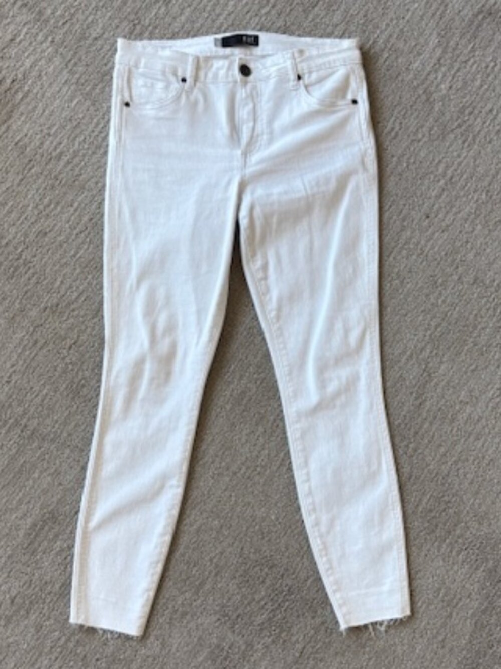KUT From the Kloth Women's White Skinny Jeans in Perfect Condition